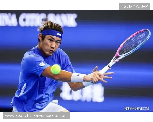 张之臻单场轰20记Ace夺魁,排名刷新中国男网历史最高位