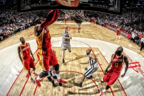 开云真人-女篮姑娘让荣誉再次闪光，女篮获得奖牌