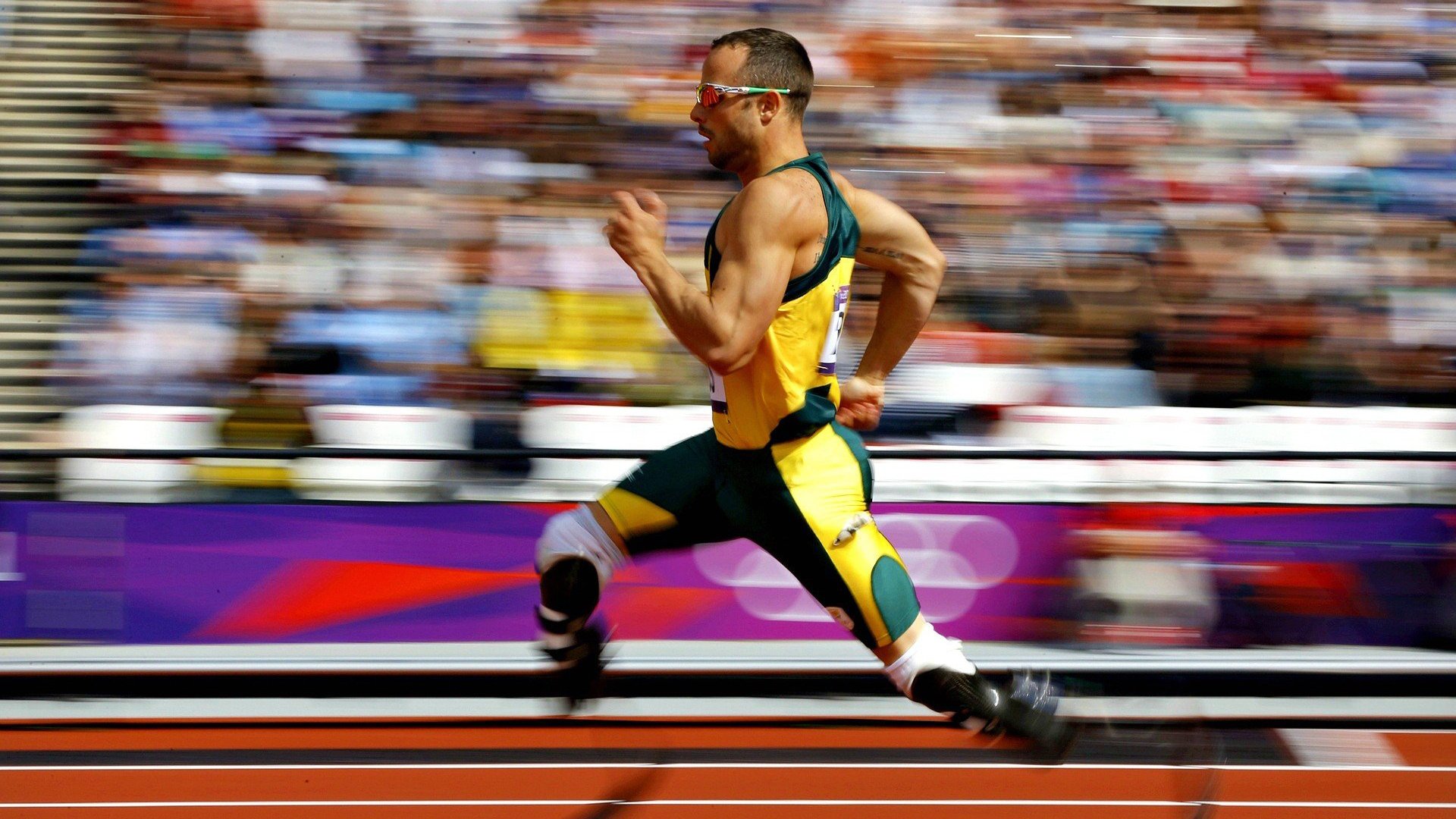 曼城的赖因德斯和福登的合作越发默契，进攻端火力十足，曼城 赖斯